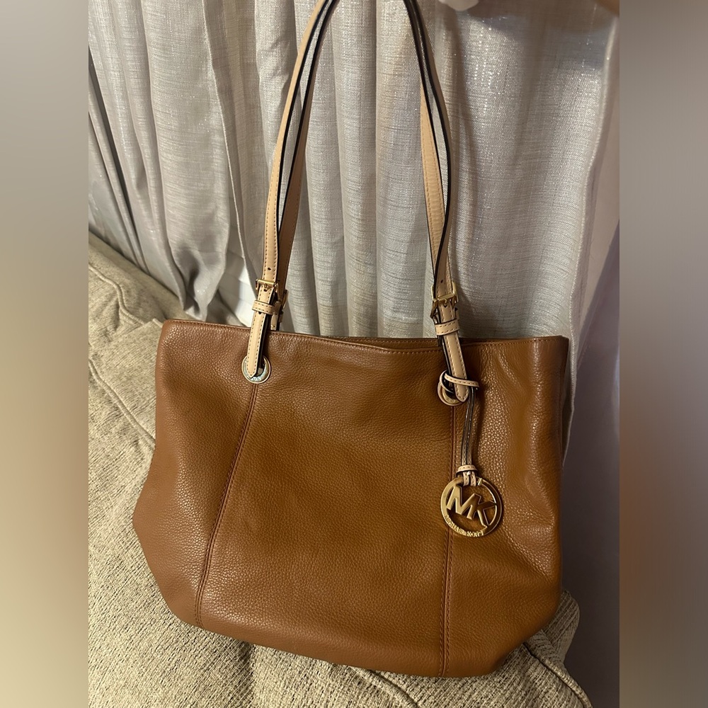 Michael kors brown tan tote